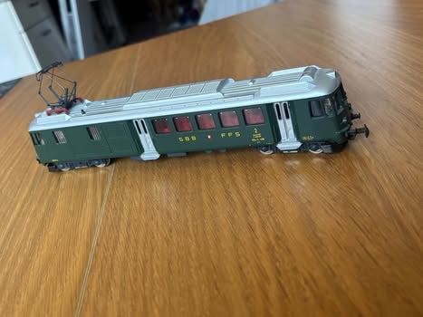 Hag Modelleisenbahnen: Locomotive HAG – Gebraucht aus Orbe von car_8grw 3