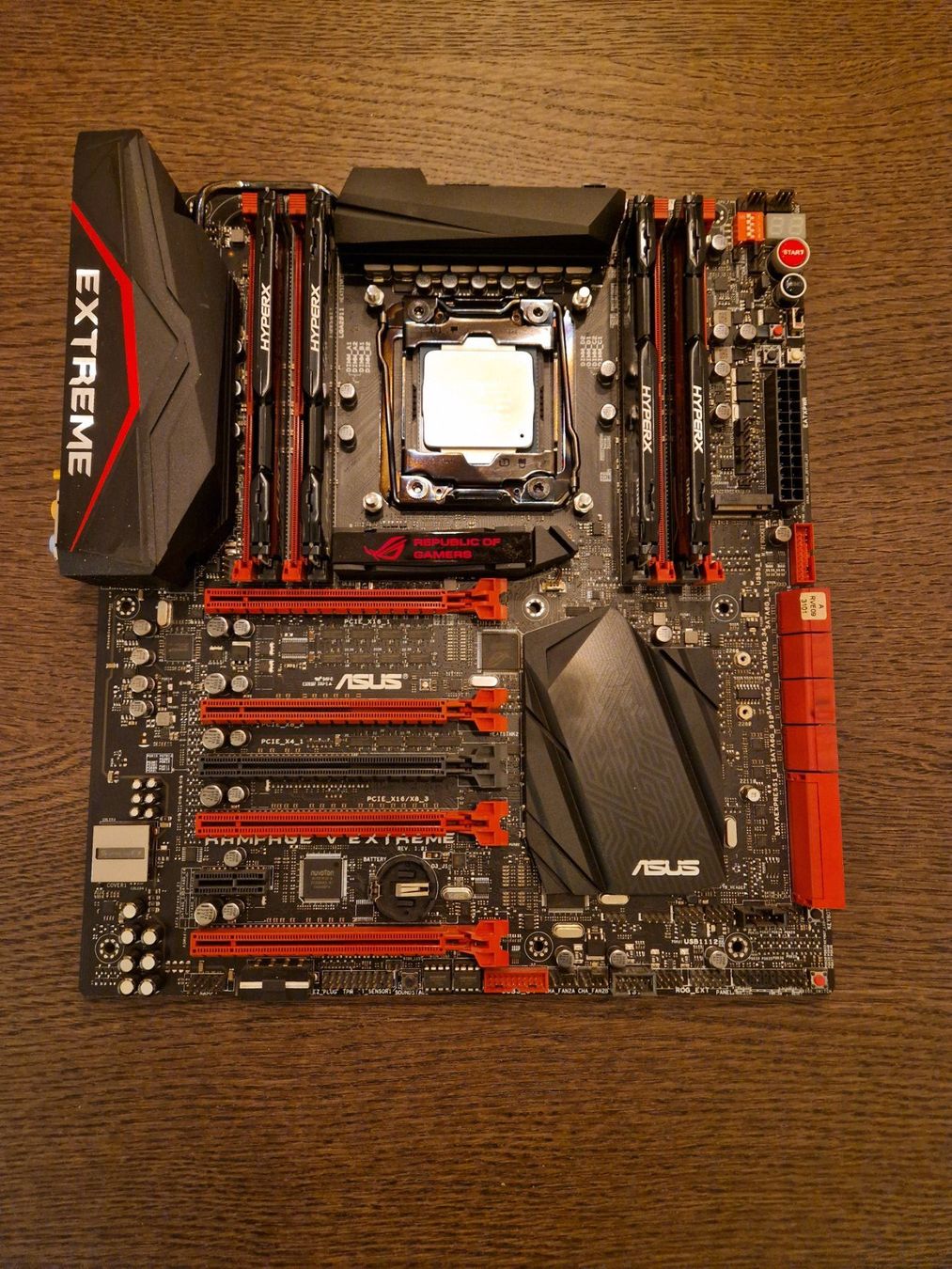 Asus Schede madri: Asus ROG Rampage V Extreme Motherboard – Usato da Schaffhausen venduto da tdd_yds8