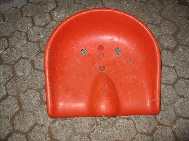 Accessori per altri veicoli: Sitzschale, Sitz, Einachser, Mäher, Transporter, Traktor – Usato da Neudorf venduto da Siola71