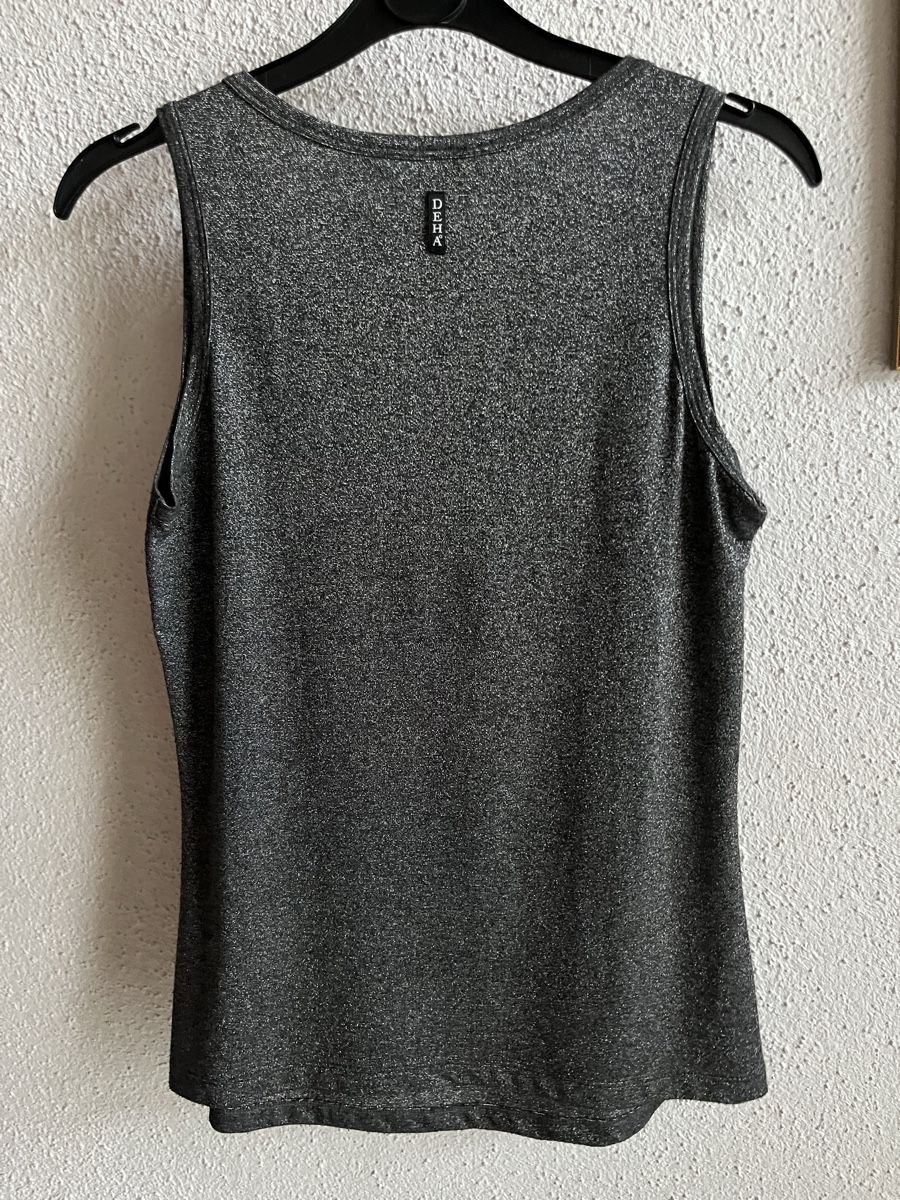 Top: graues top - Deha – Usato da Jonschwil venduto da juliana_pluess 1
