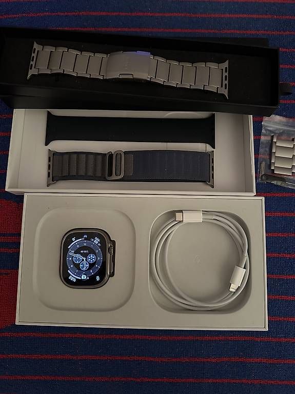 Smartwatch: Montre Apple Watch Ultra 2 Titane – Usato da Genève venduto da Curtis67 4