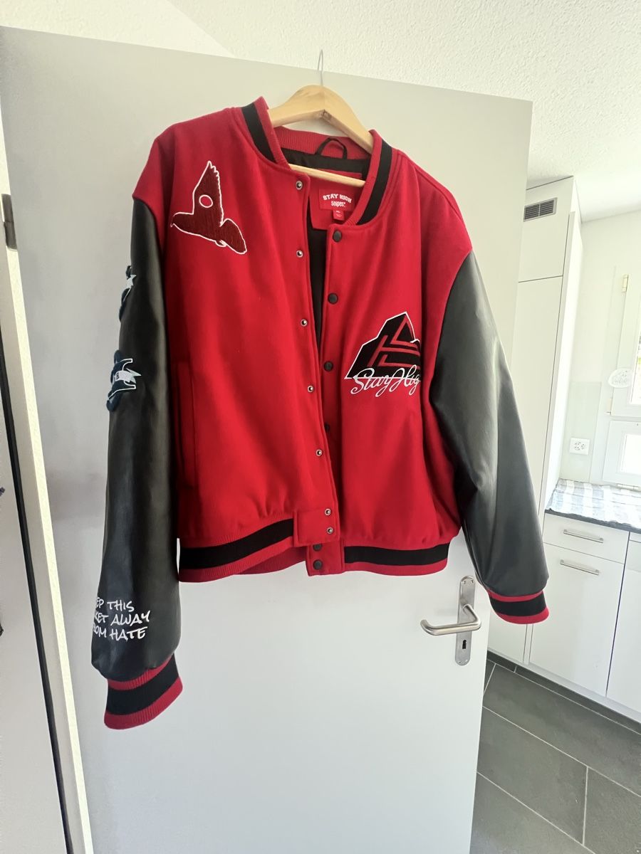 Snipes Jacken: Snipes x Stay High Jacke  – Gebraucht aus Müllheim Dorf von DeEiserne