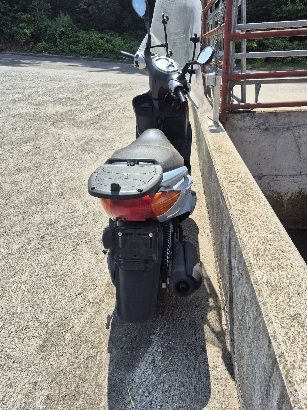 Altro: Yamaha XC125 CygnusX Roller hellgrau  – Difettoso da Thunstetten venduto da Martinwi 1