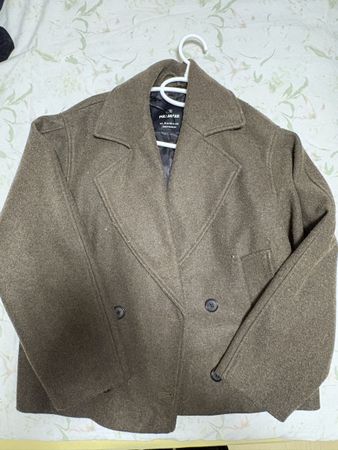 Short coat Pull&Bear brown double breasted good cond