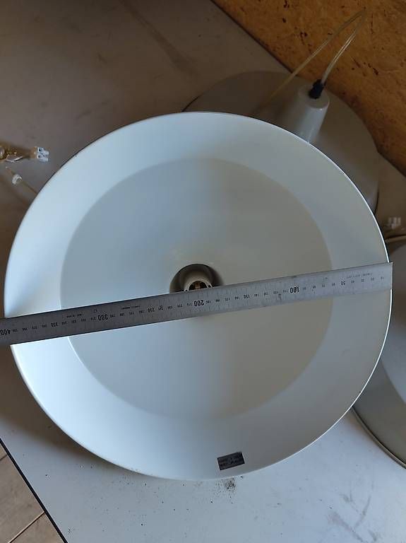 Lampadari & plafoniere: lampes industrielles suspensions grises – Usato da Puidoux venduto da Faucardeuse 4