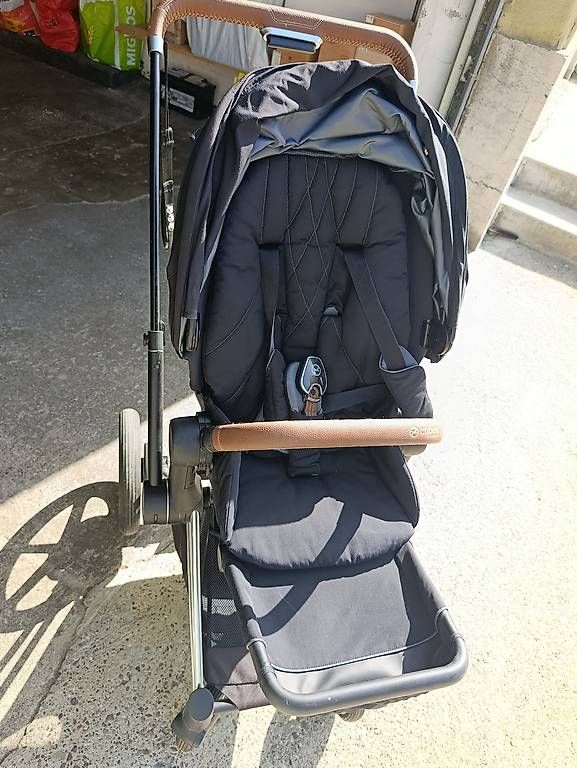 Cybex Carrozzine: Poussette electrique cybex e priam – Usato da Romont FR venduto da Nikki.Nyx 4