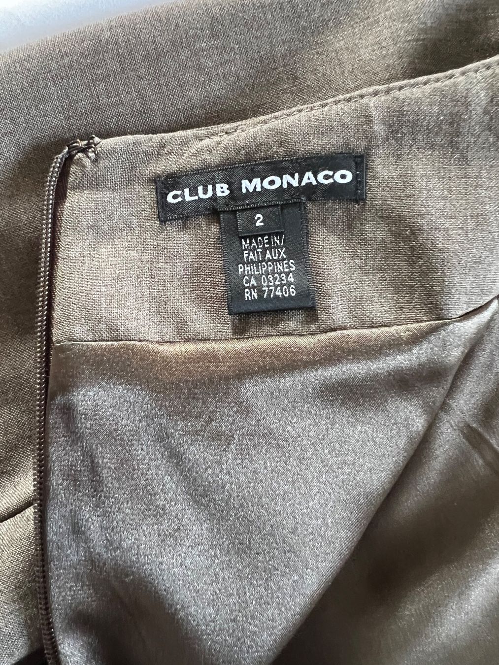 Röcke: Pencil skirt club monaco – Gebraucht aus Münchenstein von ArleneLM 2