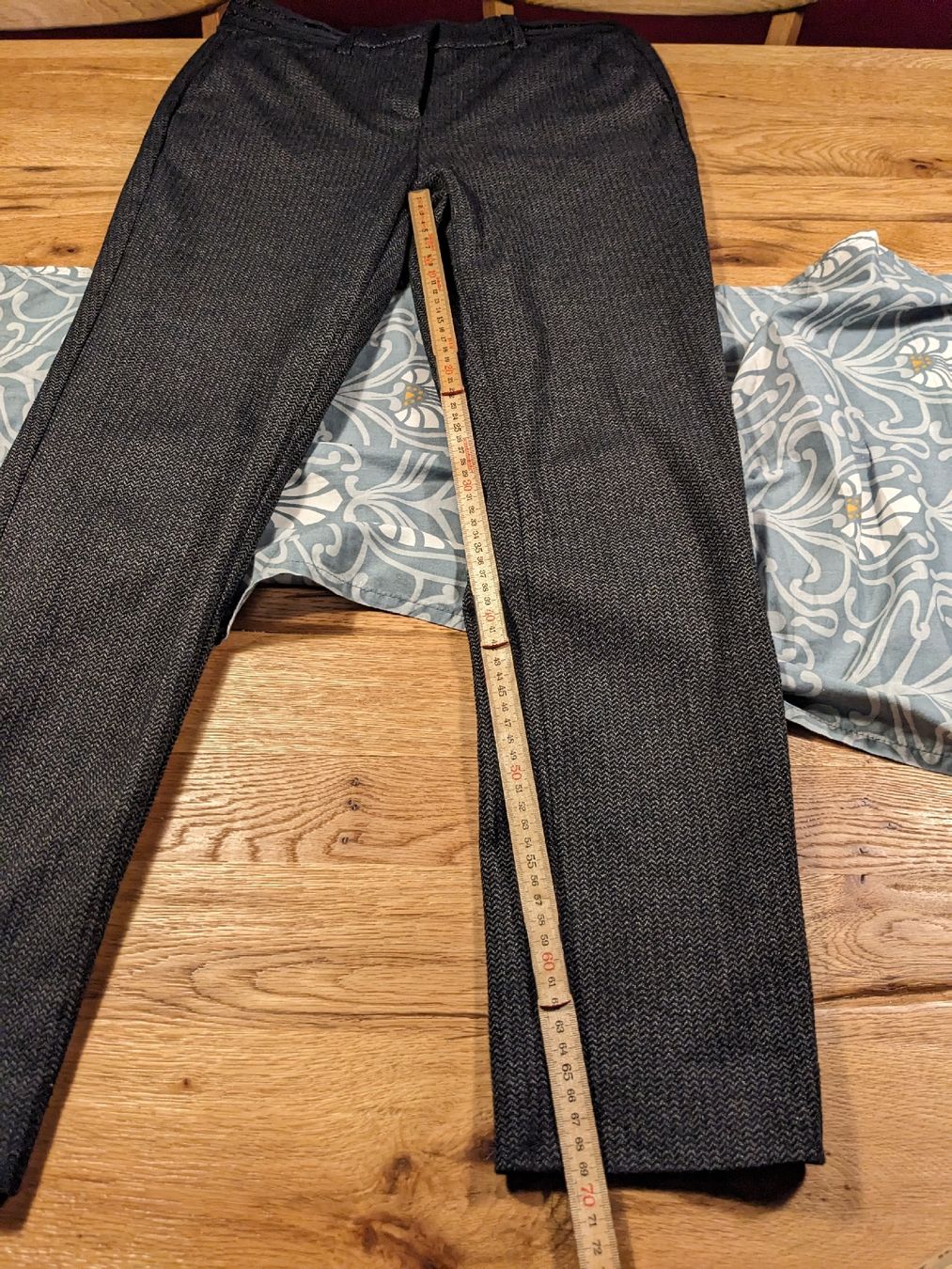 Manor Hosen: Schicke, warme Stoffhose Gr. 42 Grau – Gebraucht aus Basel von labaffe01 8
