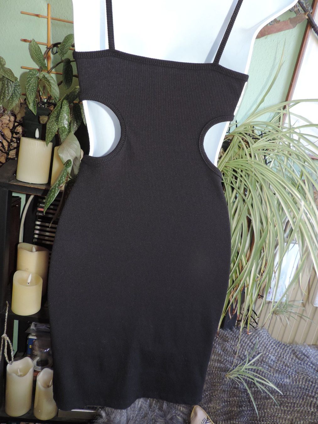 Kleider: robe sexy noire moulante – Gebraucht aus Genève von Axelle333 8