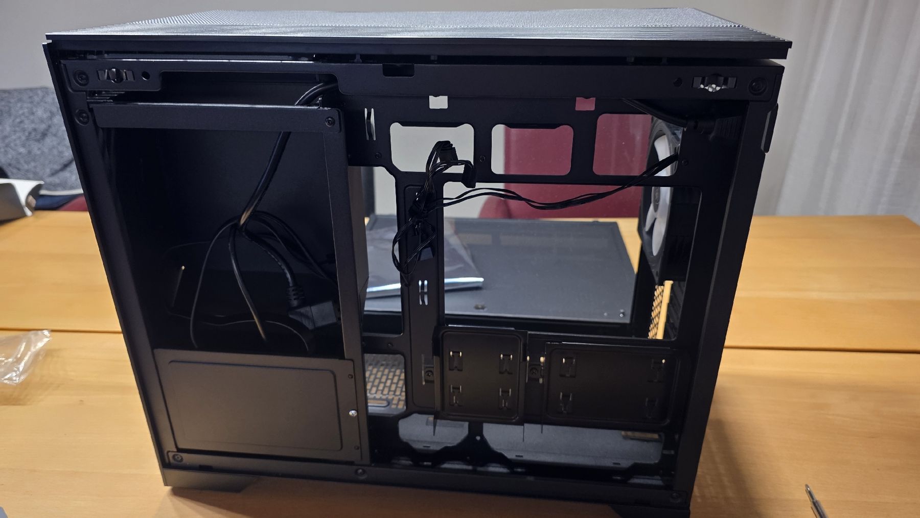 Phanteks Custodie: PC Gehäuse Phanteks XT V3 – Usato da Strengelbach venduto da jan_wx7y 1