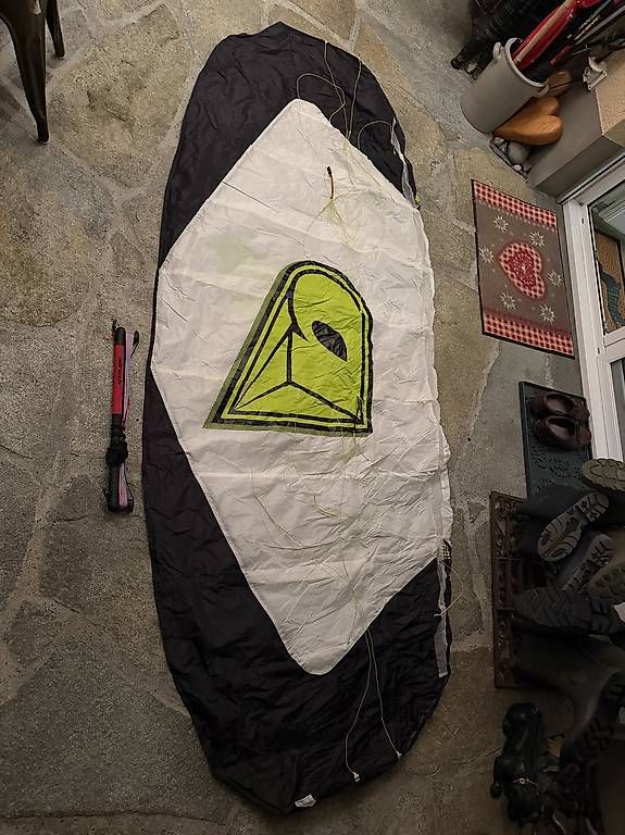 Kite: Trainer-Kite Airush supra 3qm – Gebraucht aus Hergiswil NW von feecaesar01 4