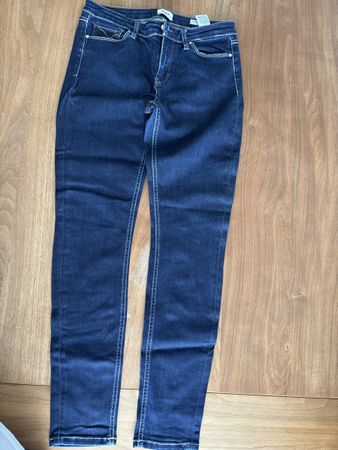 Jeans Damen von Only Typ Carmen Grösse 31/32
