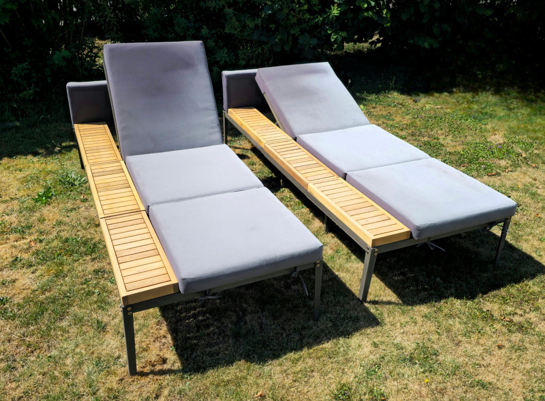 Sedie a sdraio: 2 x Gartenliegen / Liegestühle – Usato da Etzgen venduto da juj_b678 1