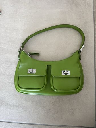 Mango Schultertasche grün