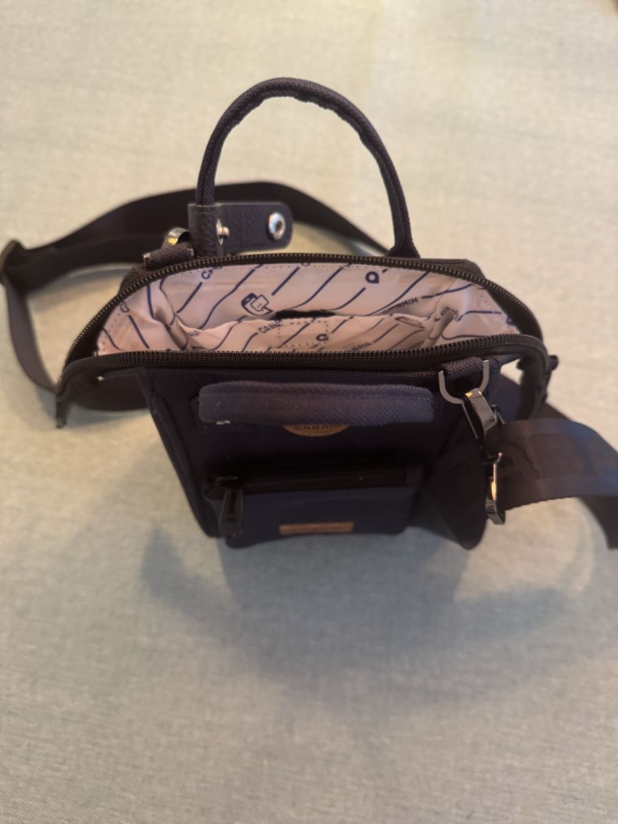Cabaïa Sacs: Cabaia Mini – Neuf (Voir description) à Buchs ZH par cin_vzl7 2