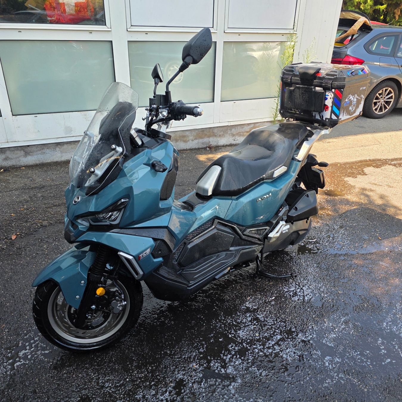 Sym Scooters: Sym ADX 2023 2000km – Gebraucht aus Genève von berishacarouge