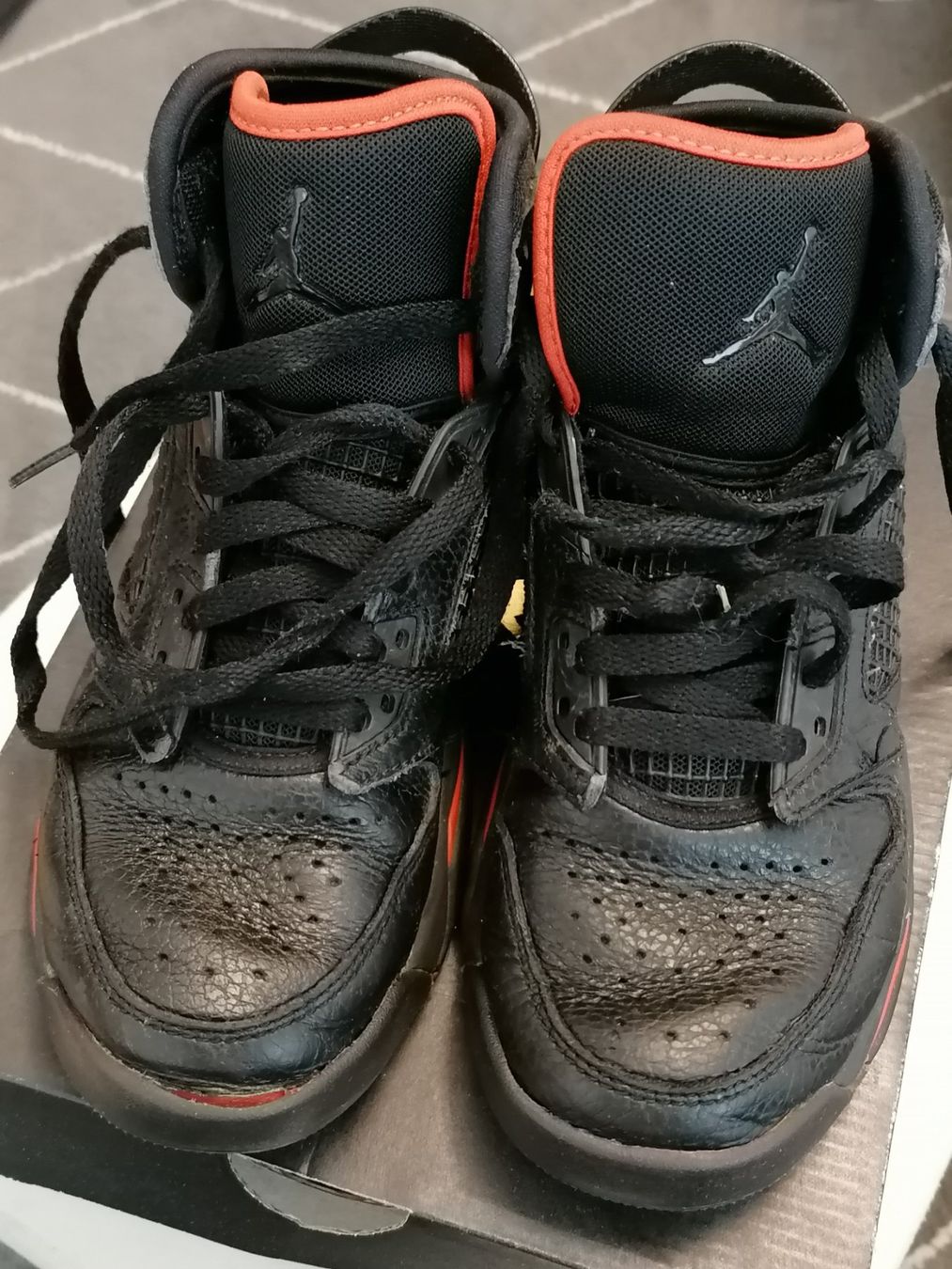 Jordan Scarpe da uomo: Nike Air Jordan Mars 270 – Usato da Basel venduto da vintagecollector 1