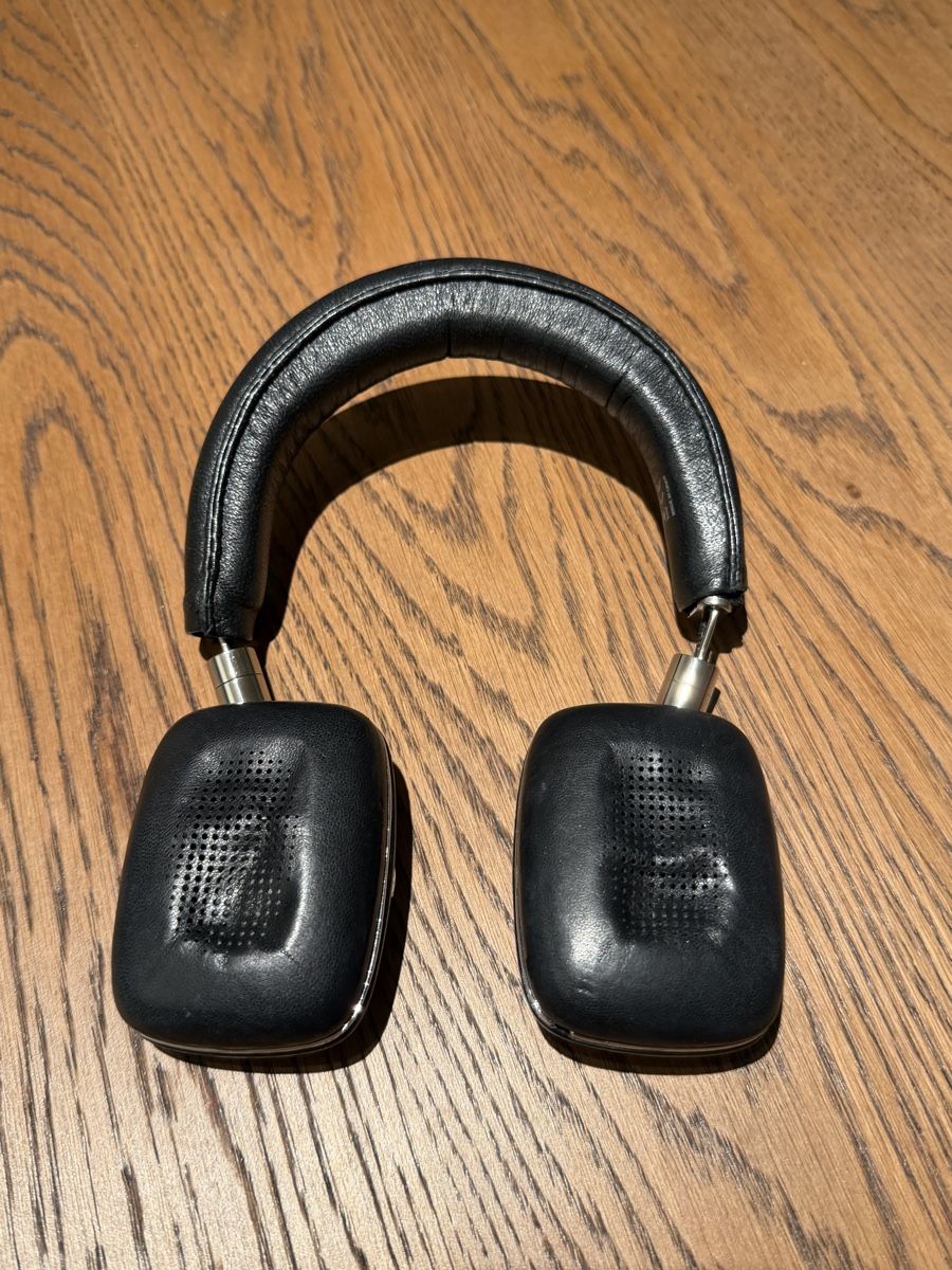 Bowers & Wilkins Cuffie: Bowers & Wilkins p5 – Usato da Zürich venduto da burbujita257 2