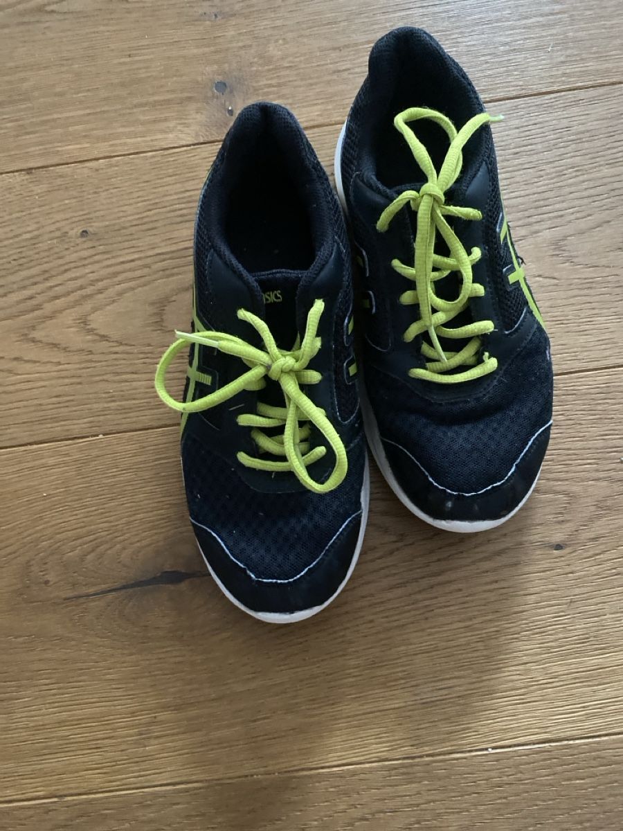 Asics Scarpe da uomo: Asics Turnschuhe  – Usato da St.Stephan venduto da Maze78 1