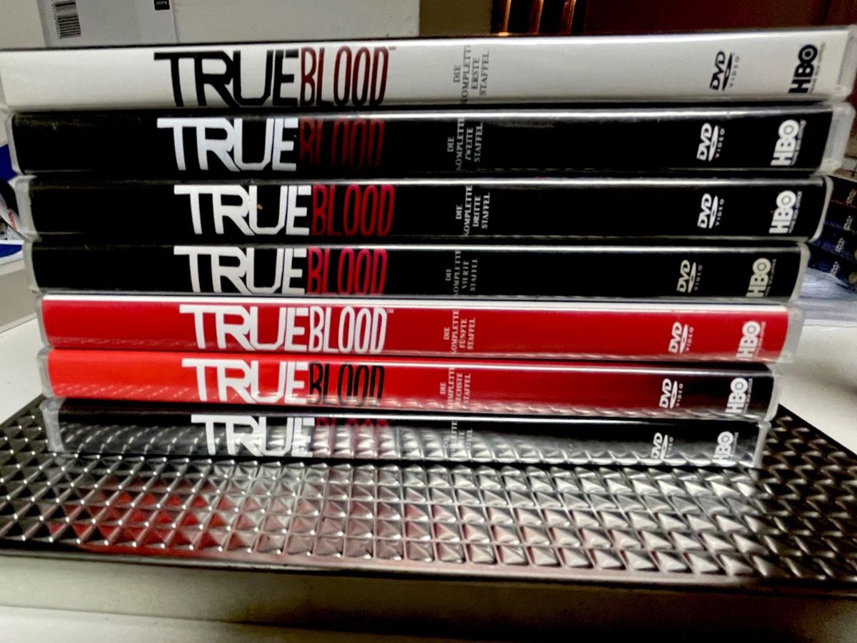 Alle DVDs: True Blood Komplettbox – Gebraucht aus Muri b. Bern von AdidasCollector 1