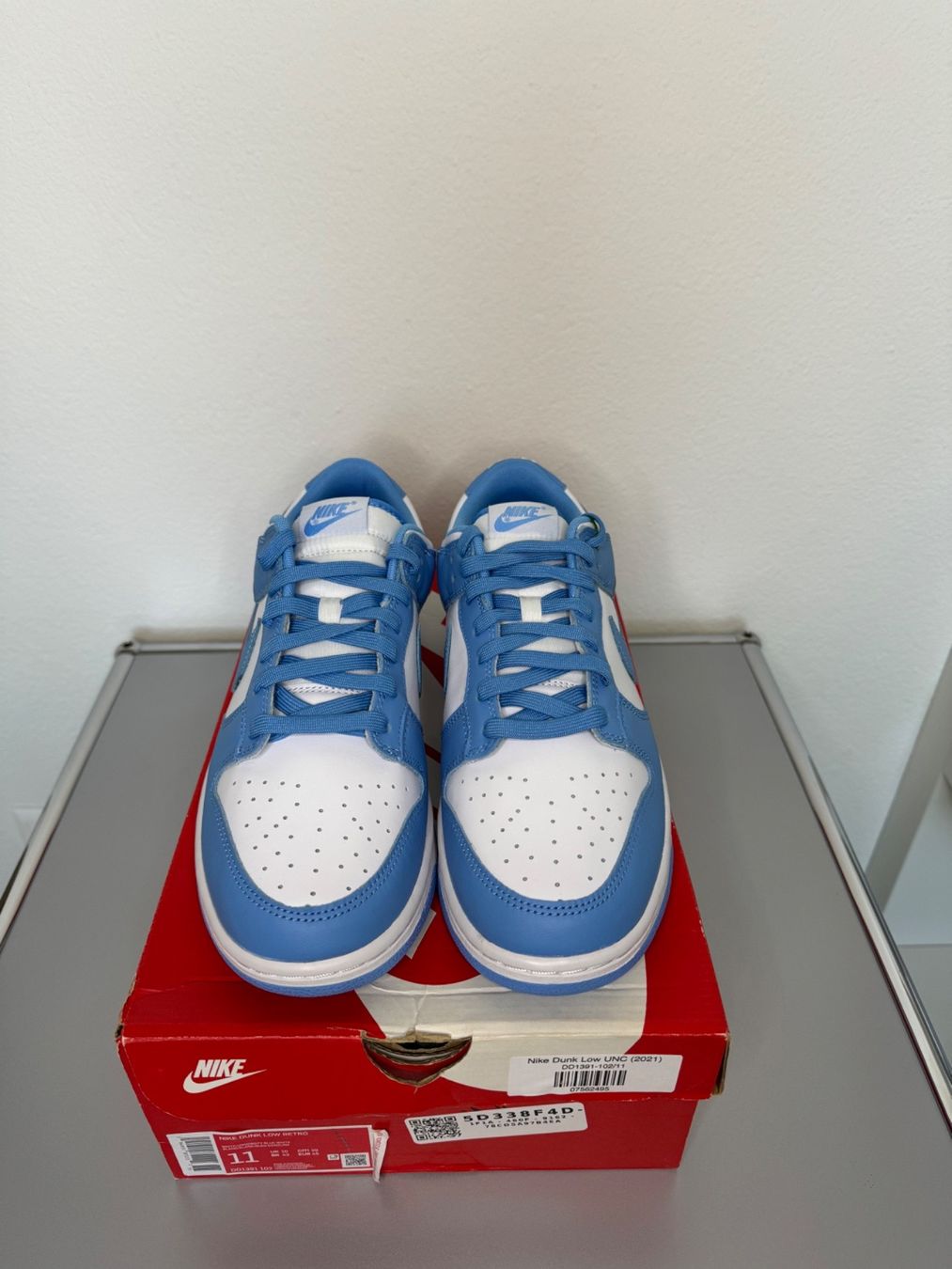 Nike Scarpe da uomo: Nike Dunk Low UNC EU 45 – Nuovo e nell'imballaggio originale da Reutigen venduto da Adweng 1