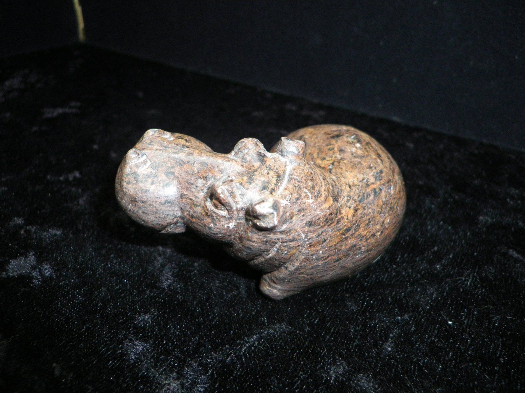 Figuren: Nilpferd aus Stein Sammlerstück – Gebraucht aus Reinach BL von Annodomini 1
