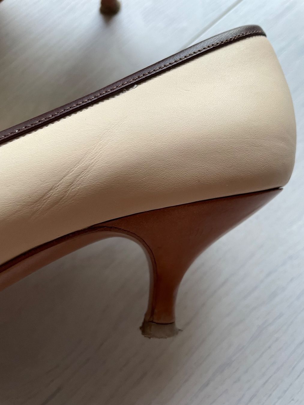 Salvatore Ferragamo Damenschuhe: Salvatore Ferragamo pumps (36) – Gebraucht aus Basel von mar_fp5q 5