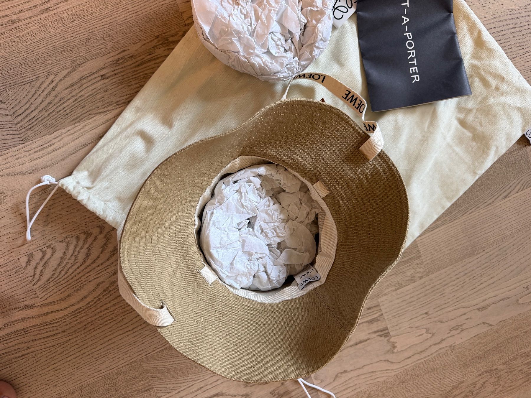 Loewe Hüte, Mützen & Caps: Loewe – Neu und originalverpackt aus Wollerau von mar_cnx6 2