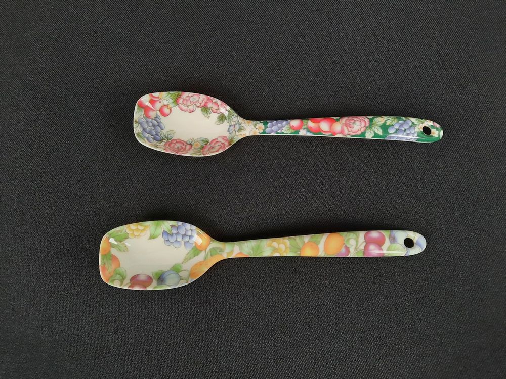 Bloomingville Freydis Weihnachtslöffel Set - 2 Stück Mit Christbaum Design