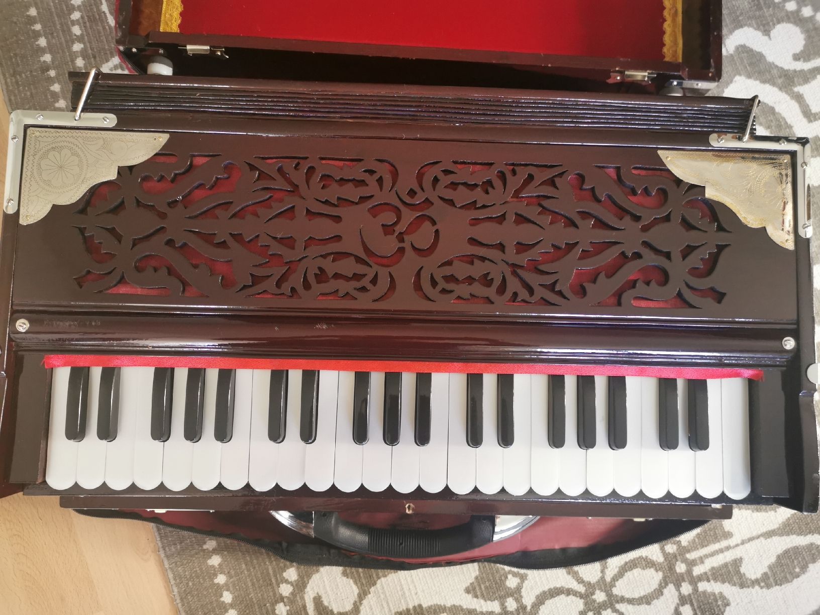 Strumenti musicali: Indisches Harmonium – Usato da Luzern venduto da buypie 1