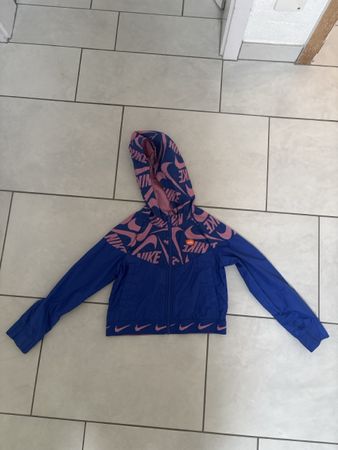 Nike Kinder Jacke, Gr. S (128-137cm), Super Zustand!