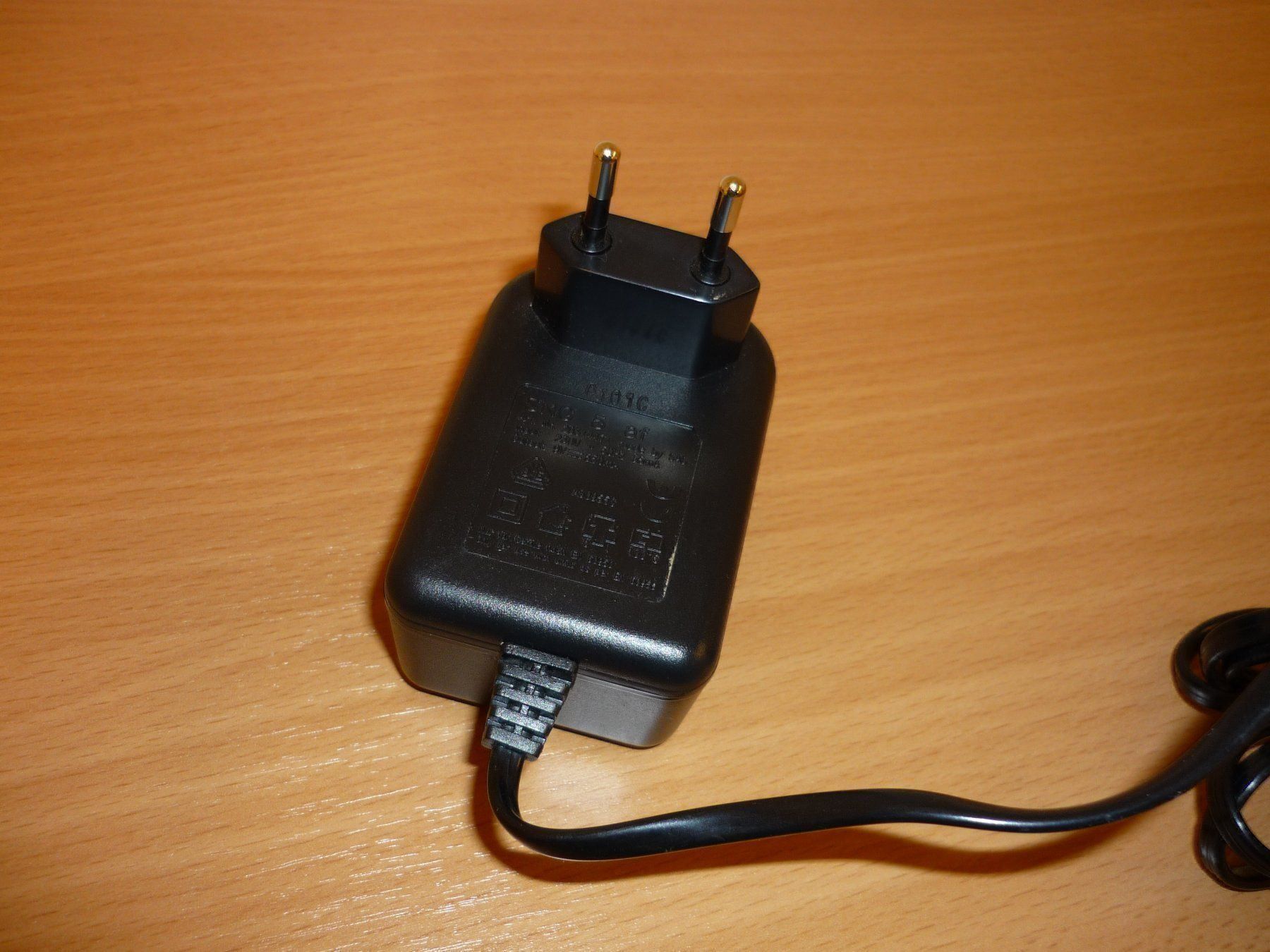 Laufwerke & Adapter: Adapter AC/DC für Bastler – Gebraucht aus Jonschwil von bsn_p8dl 3