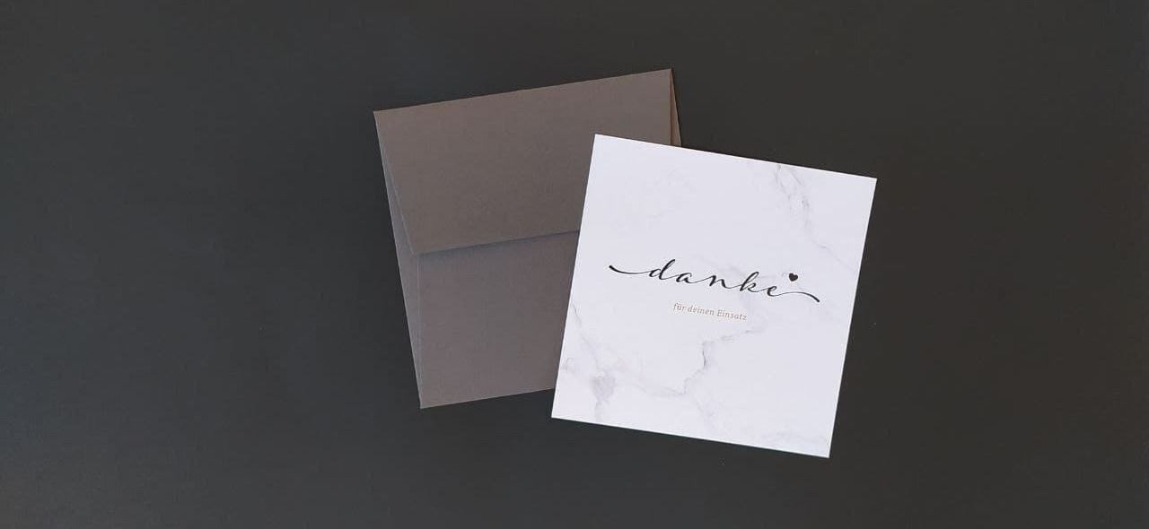 Karten: Wunderschöne Dankeskarte mit Kuvert – Neu und originalverpackt aus Brügg BE von Salilolu