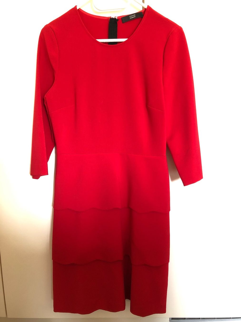 Steffen Schraut Kleider: Kleid rot Steffen Schraut 36 NEU – Neu (gemäss Beschreibung) aus Oberglatt ZH von jul_nhy7