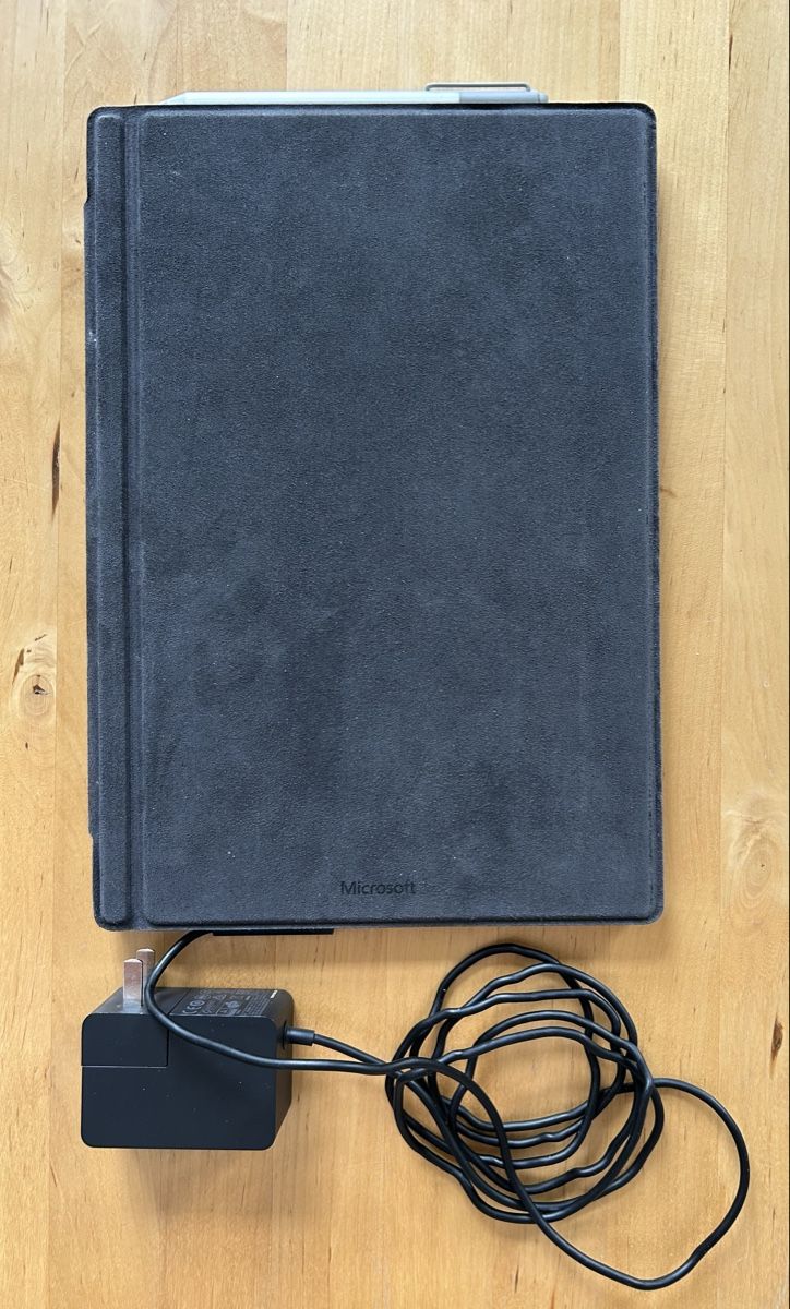 Microsoft Notebook: Microsoft Surface Pro 4 with Keyboard – Usato da Zürich venduto da Sophie0569 4