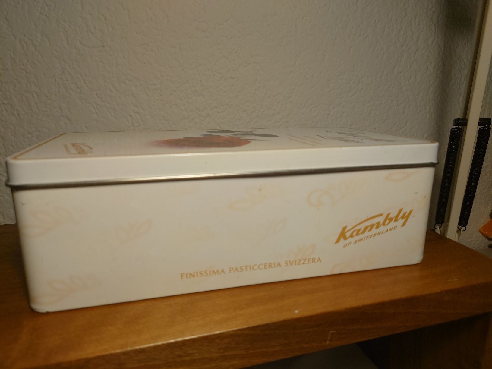 Kambly Dosen: Grosse alte Kambly-Dose – Gebraucht aus Fraubrunnen von PlueschPanda 1