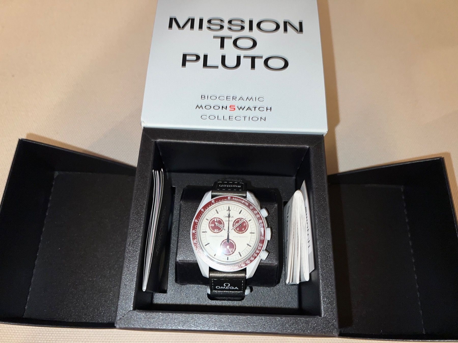 Swatch Orologi: MoonSwatch Mission to Pluto - OMEGA x Swatch – Nuovo e nell'imballaggio originale da Altendorf venduto da wqv_97 2