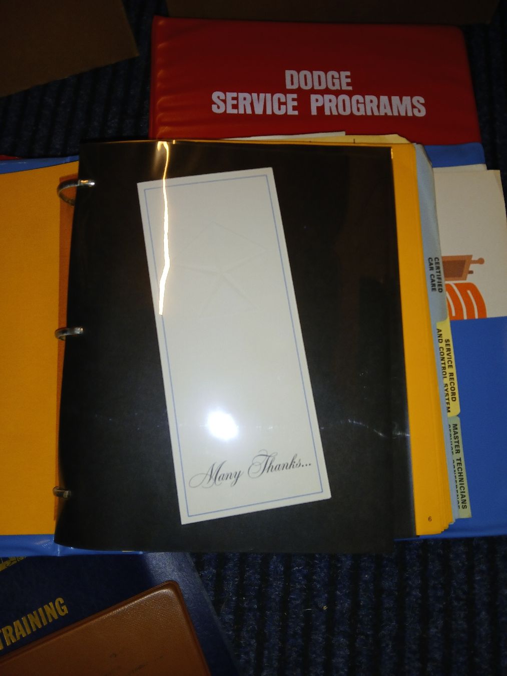 Libri: plusieurs documentation Dodge Chrysler  – Usato da La Chaux-de-Fonds venduto da miami-vice1985 3