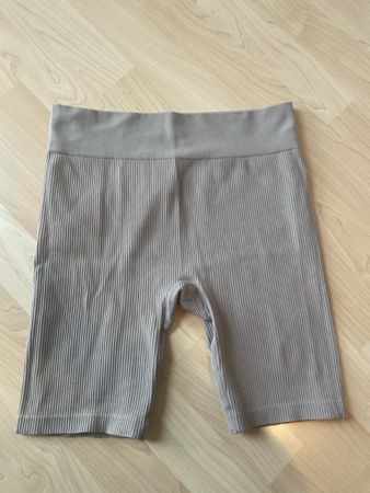 H&M Gerippte Radler Shorts, Grösse S
