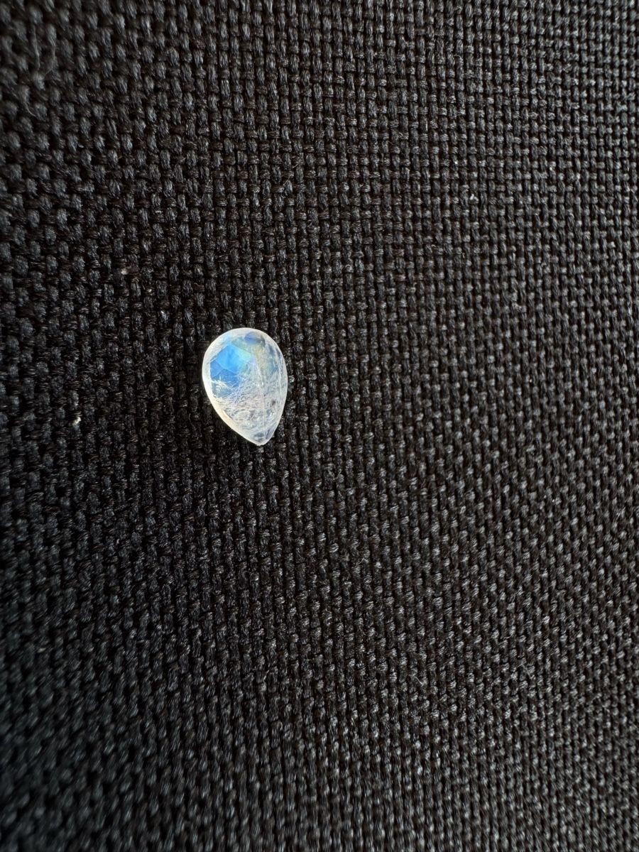 Pierres précieuses: Mondstein 0.7ct – Neuf avec emballage d'origine à Wängi par Horus90 3