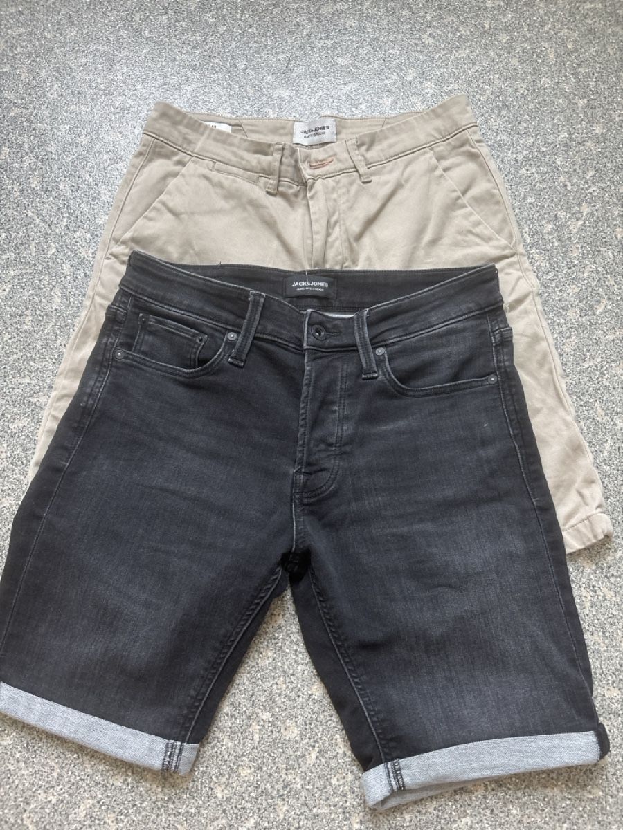 Jack & Jones Kleiderpakete & -sets: Knaben Shorts Jack & Jones  – Gebraucht aus Zürich von Astroglia
