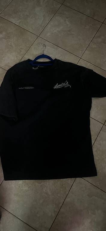 Amiri T-shirt: T-shirt – Nuovo (secondo la descrizione) da Melano venduto da tiz_j95w 1