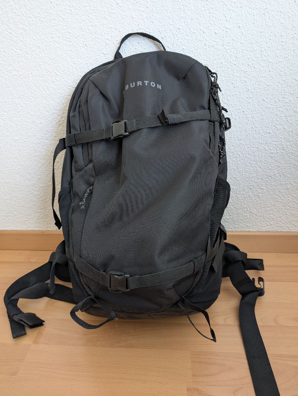 Burton Zaini: Burton Hicking Backpack  – Usato da Zürich venduto da Loulou_96