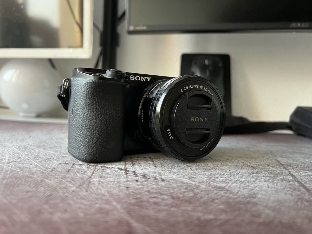 Sony Appareil photo: Sony a6100 + 18-50 Kit Objektiv – D'occasion à Ebmatingen par kaf_9myw 4