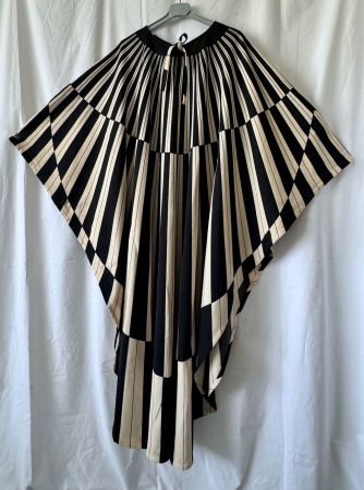 Vintage Kaftankleid mit Schnürverschluss