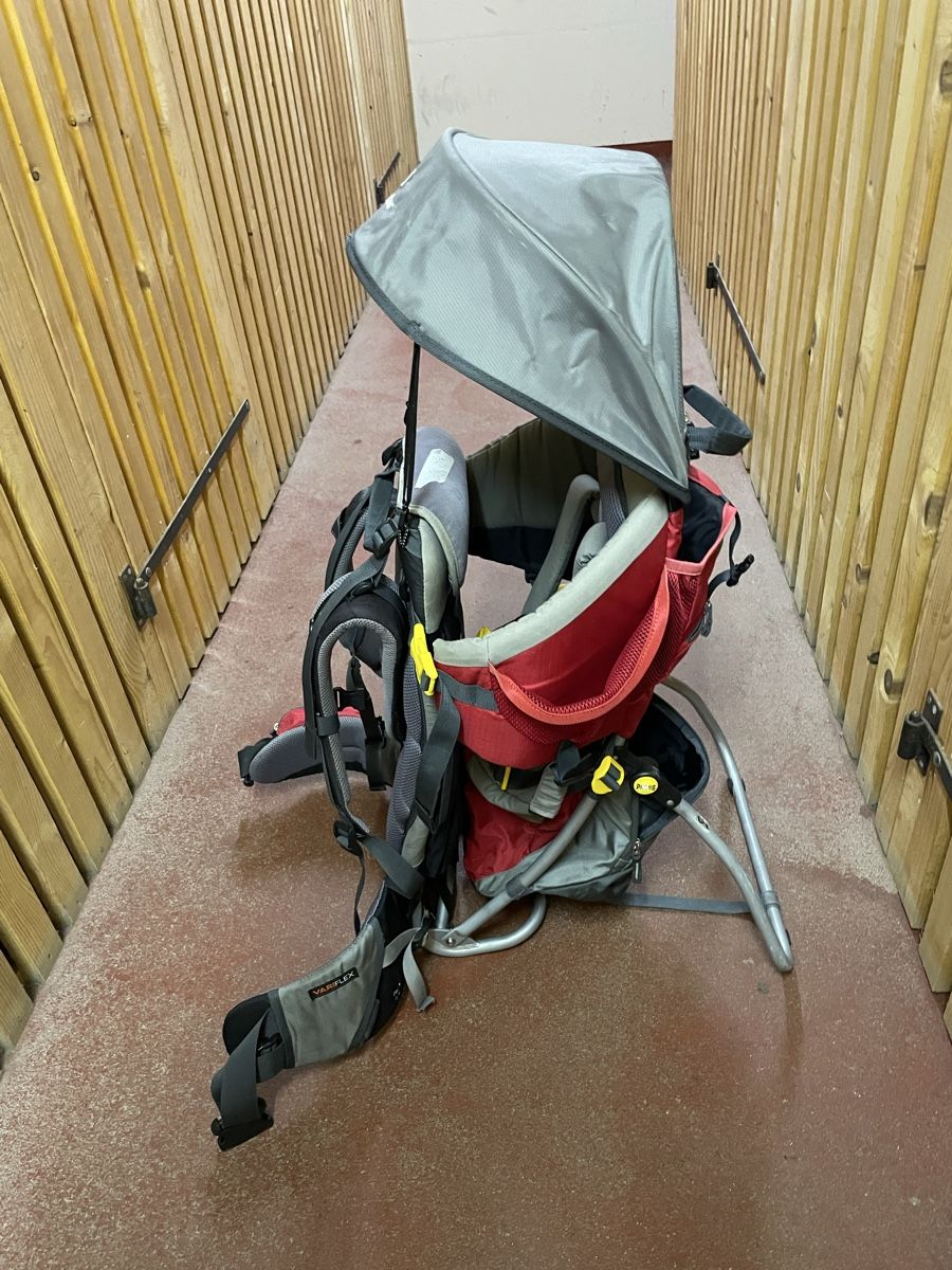 Deuter Porte-bébés ventraux & dorsaux: Sac porte bébé  – D'occasion à Vufflens-la-Ville par geraud__ 4