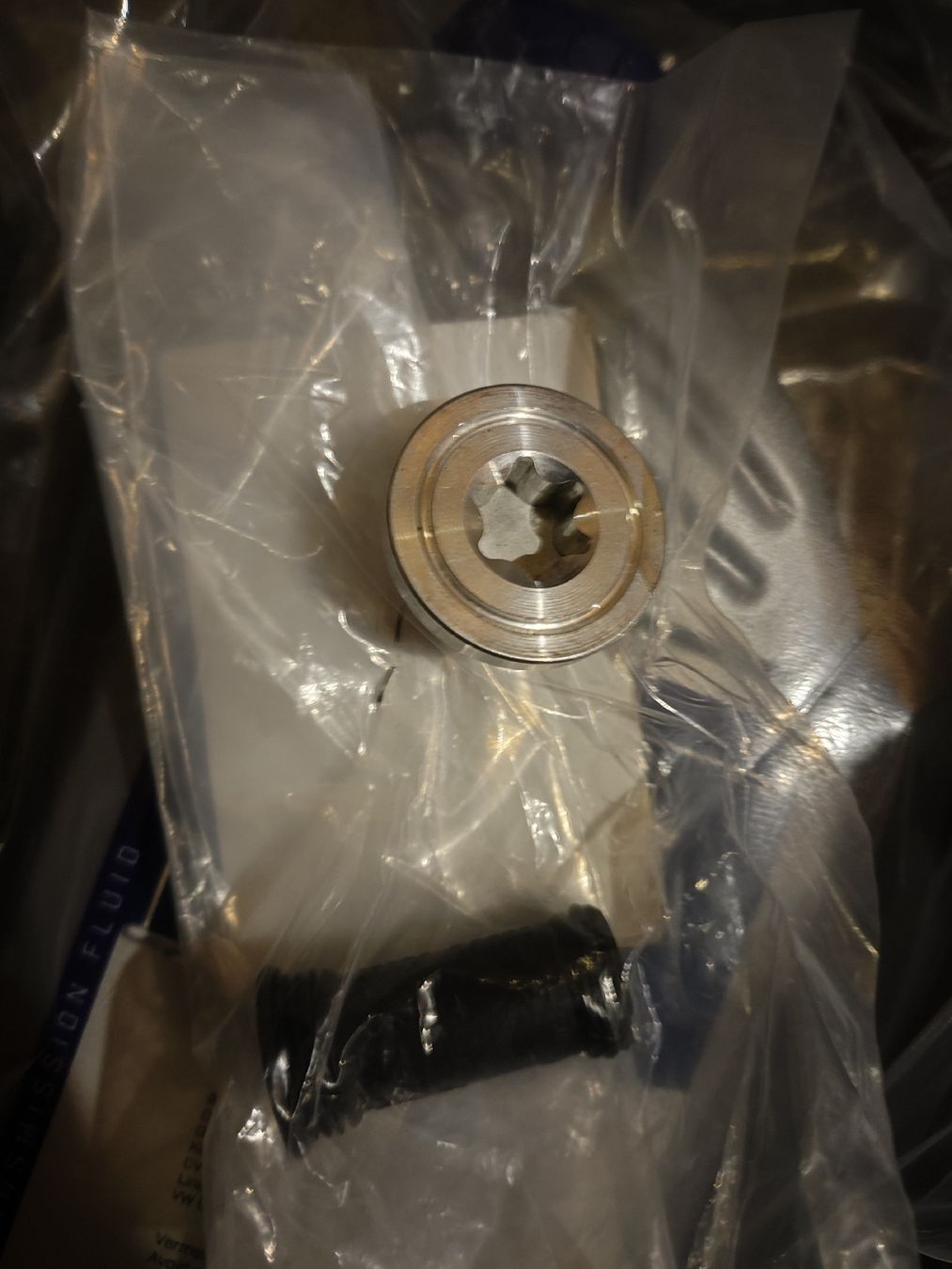 Audi Oli & Additivi: Audi Multitronic / CVT Getriebeöl Set – neu  – Nuovo e nell'imballaggio originale da Niedergösgen venduto da ana_z5wp 1