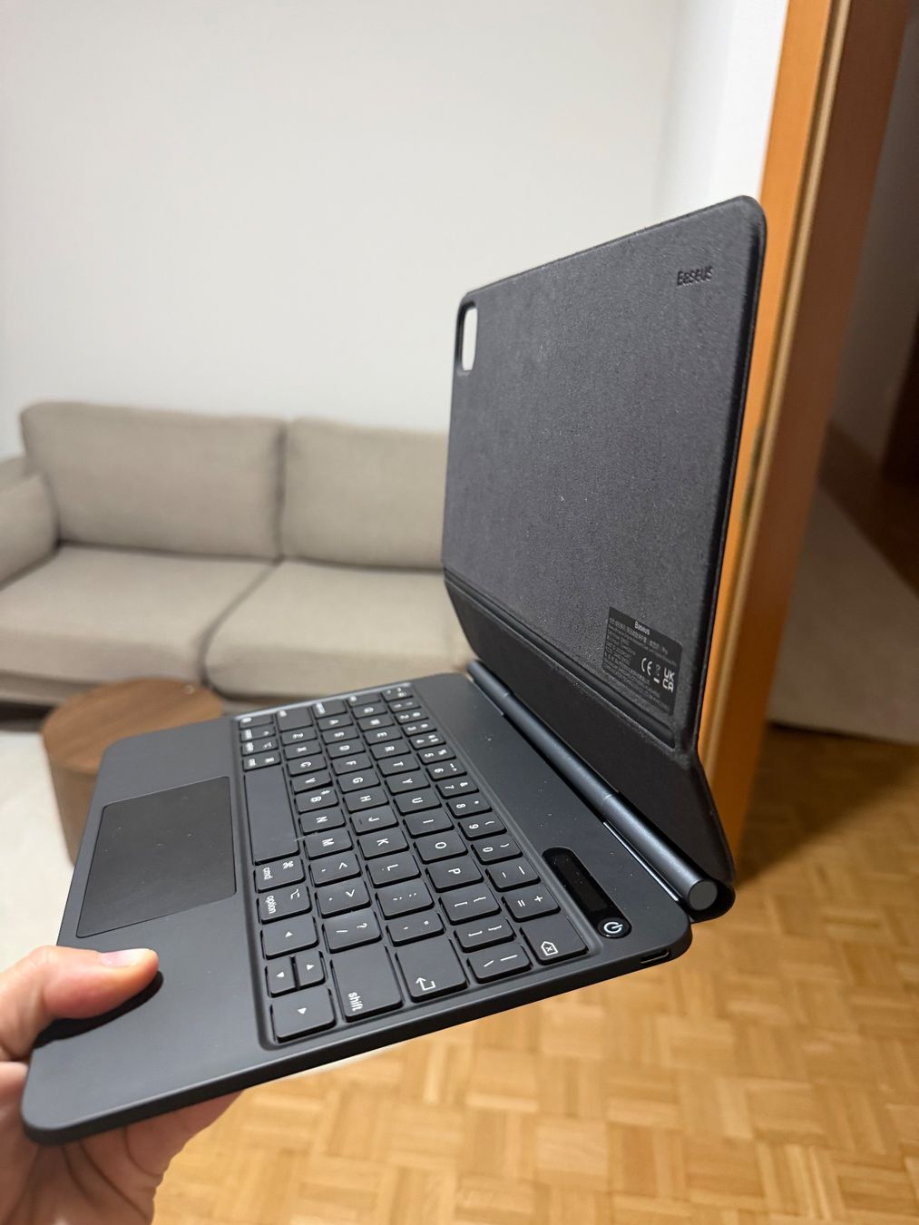 Tastaturen: Tablet Tastatur – Neu (gemäss Beschreibung) aus Wangs von i1ira