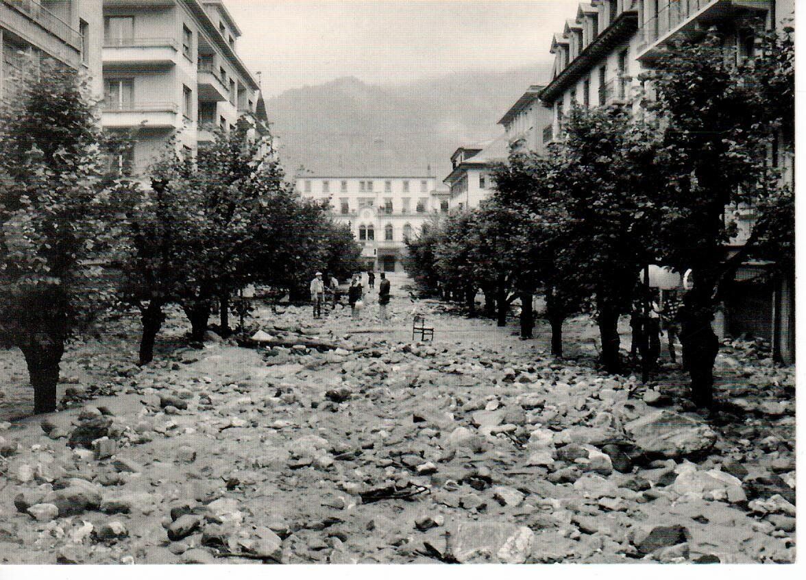 Cartoline postali: Naturkatastrophe Brig - Glis 1993 – Usato da Wolhusen venduto da Curver9