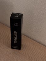 Givenchy Foundation, 2-W110